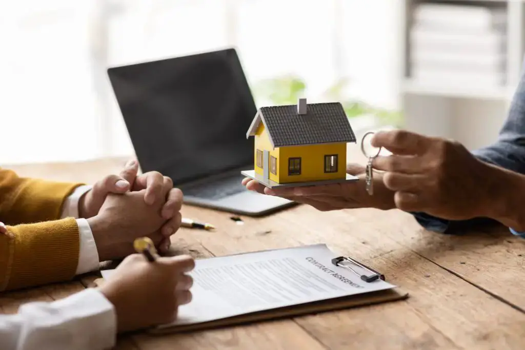 Signing The Mortgage Contract